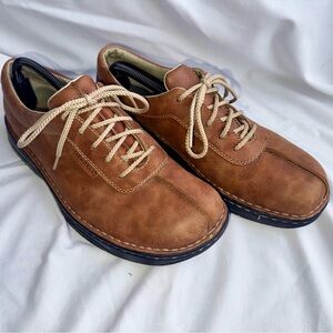 Merrell World Summit Light Brown Leather Shoes Men’s Size 11